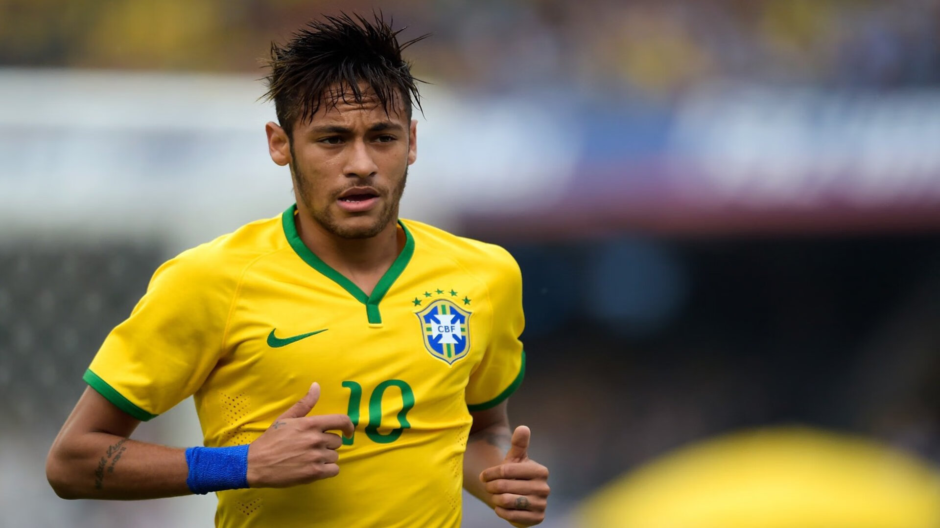 苏亚雷斯一锤定音，墨西哥战术完胜智利，关键先生如何改写战局